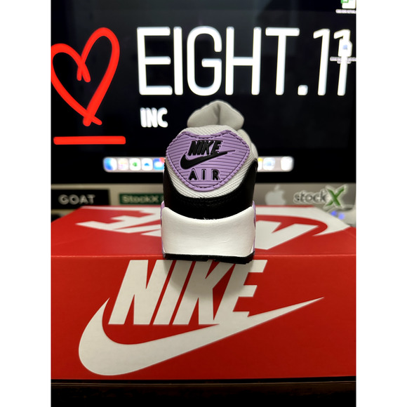 NEW WOMEN'S SIZE 6 Nike Air Max 90 White Lilac Purple White Sneakers DH8010-103 - Picture 4 of 6